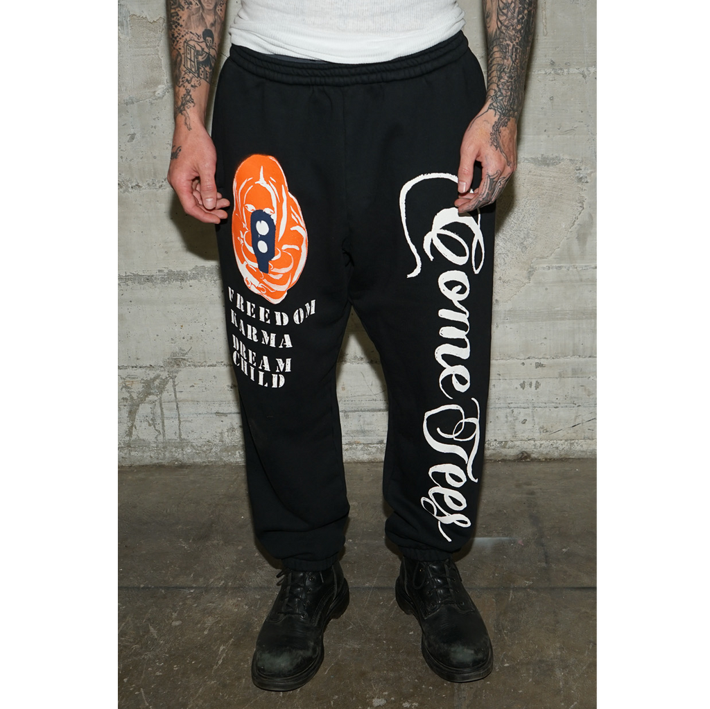 Karma Army Assassin Sweats "Black"